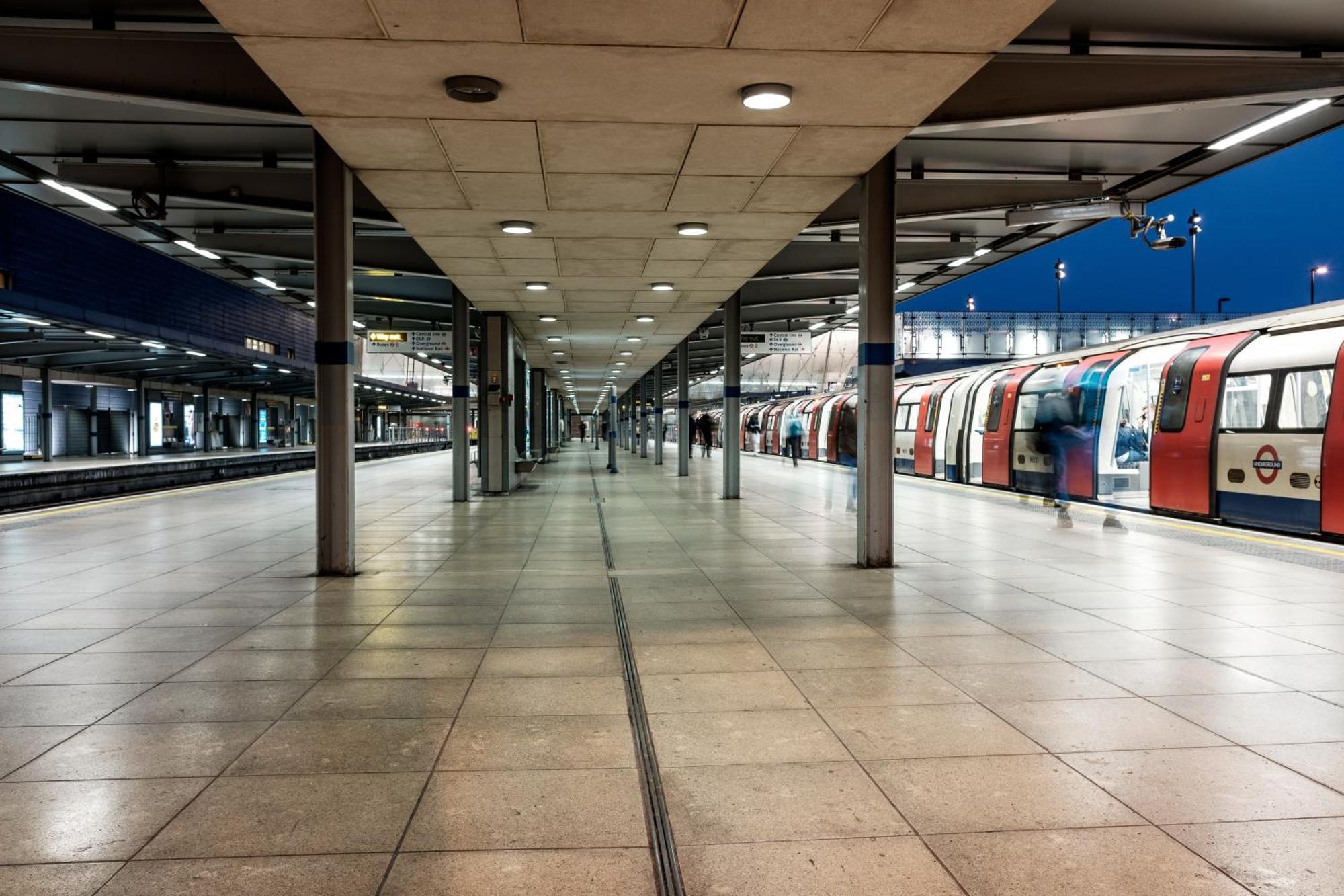 Cosy 1-Bed E15, Sleeps 4, 1 Min From Tube Station Near O2 Arena Lejlighed London Eksteriør billede