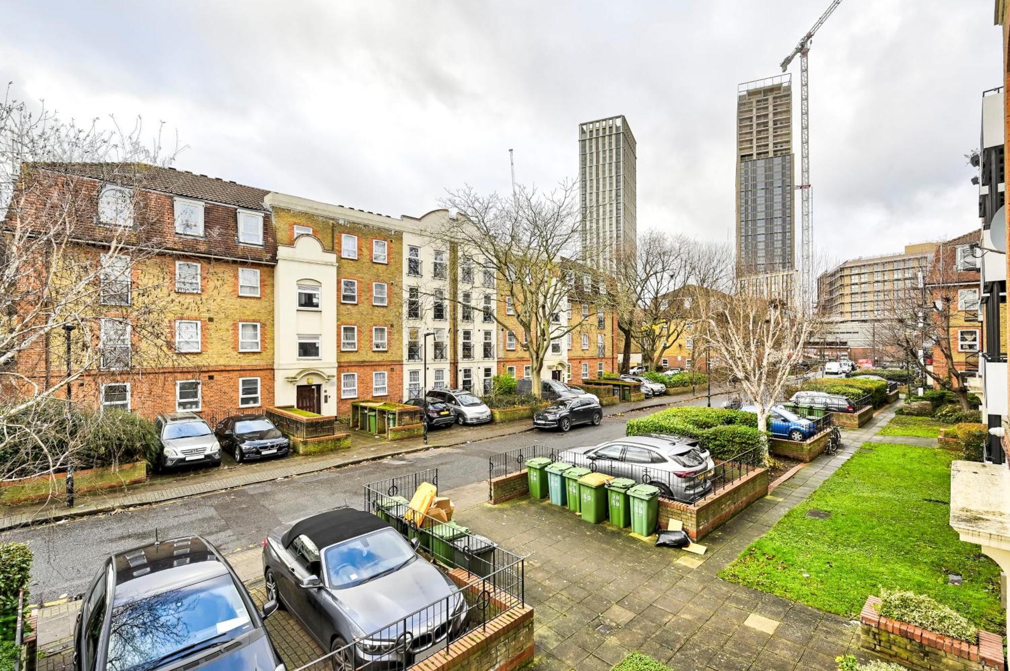 Cosy 1-Bed E15, Sleeps 4, 1 Min From Tube Station Near O2 Arena Lejlighed London Eksteriør billede